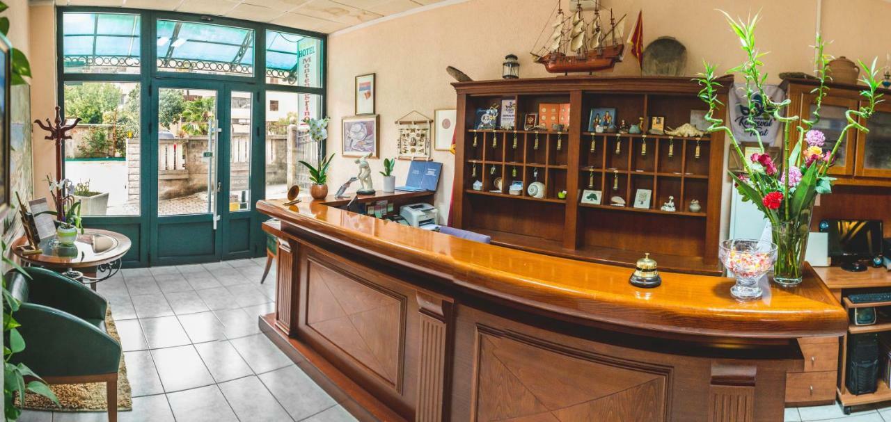 Hotel Montenegrino Тиват Екстериор снимка